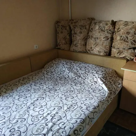 Appartement однокомнатная ботанический сад Kiev